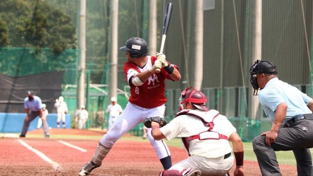 小野元が決勝打！　OB９名出場の明治安田生命に競り勝つ／明治安田生命戦