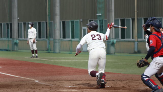 土壇場で吉納の２ランが飛び出し引き分ける／國學院大戦