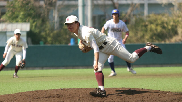 打っては９得点、守っては完封！　コールド勝ちで３回戦進出を決める／第２回戦　高崎健康福祉大戦