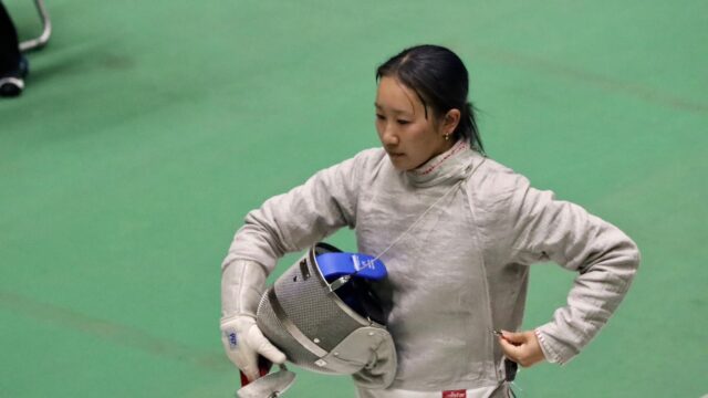 男子エペは法大に苦しみ悔しい７位…女子サーブル涙の初戦敗退