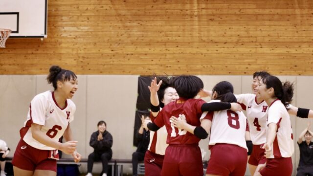 気迫のプレーでフルセットを制し、春リーグ最終戦を勝利で飾った！