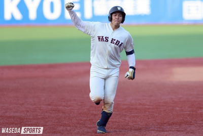 土壇場で追いつかれるも吉田瑞副将が10回に本塁打　『総力戦』制し勝ち点死守！／明大３回戦