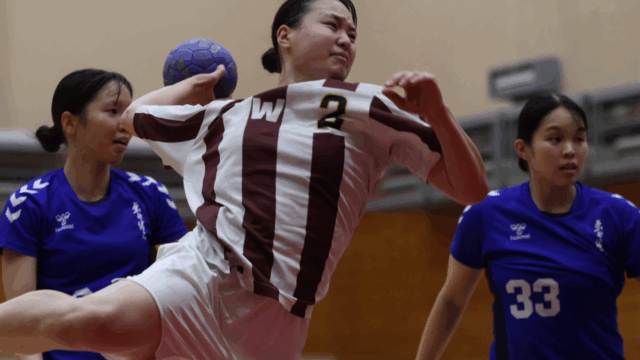 【女子ハンドボール】強豪相手に粘りを見せるも勝ち点の分け合いに　黒星１つに抑えリーグ３位でインカレへ大きく前進！