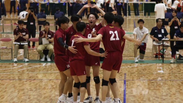 【男子バレー】力の差を見せつけ、法大に危なげなく勝利！