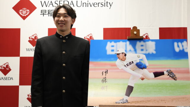 【野球】伊藤樹が楽天イーグルスから指名あいさつを受ける　愛敬スカウト部長「誰にも真似できない選手像を」