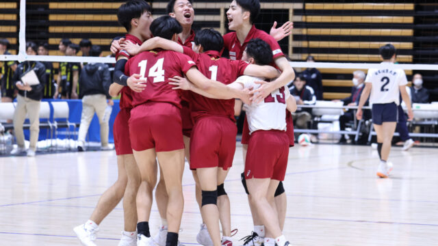 【男子バレー】日体大にストレート勝利　昨年の雪辱を果たす