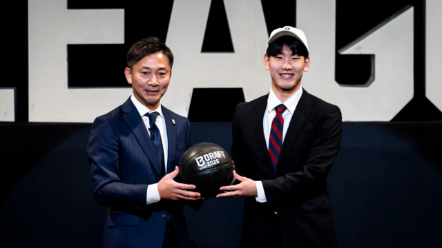 【男子バスケ】岩屋、堀田が秋田ノーザンハピネッツからダブル指名！「チームを勝たせるＰＧに」（岩屋）／Bリーグドラフト