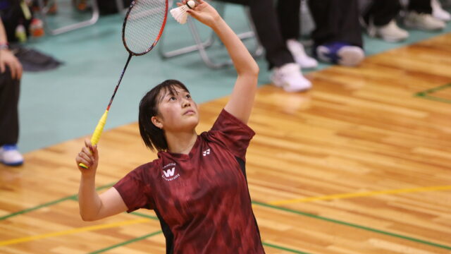 【バドミントン】春季リーグ戦が開幕、女子は敗れるも男子が快勝