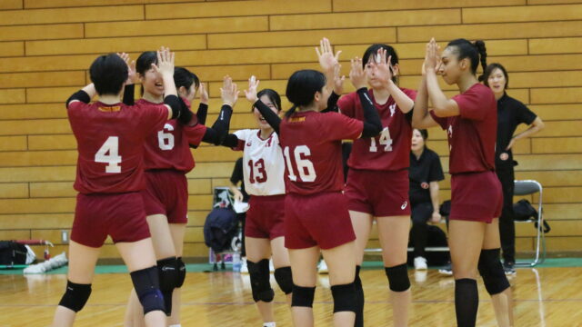 【女子バレー】苦闘の末立教大に勝利し、今季初の勝利を収めた！