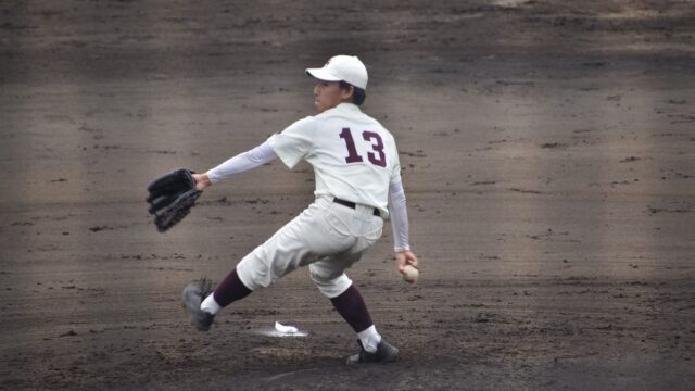【準硬式野球】宮本が好投も中継ぎが崩れる　逆転負けで３連敗／慶大１回戦
